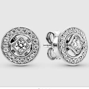 Pandora Vintage Circle Earrings